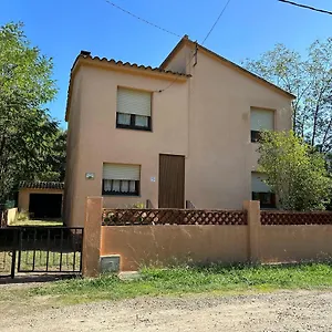 Сasa de vacaciones Casa Triano Entre Montanas, Rio Y Cielo De Estrellas, Albanya